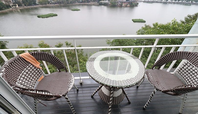 Duplex meublé en location quartier Truc Bach à Hanoi