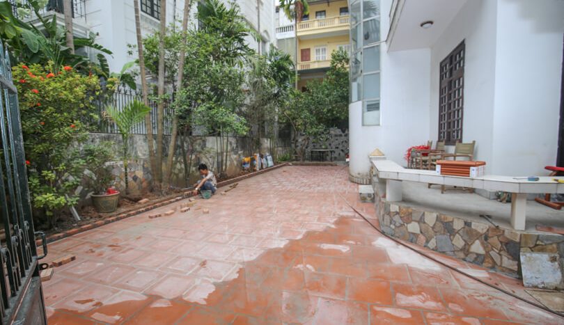 Maison avec jardin en location à Hanoi quartier Tay Ho