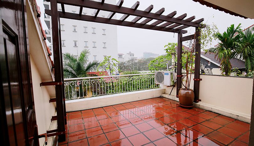 Maison meublée avec jardin à louer à Hanoi quartier Tay Ho
