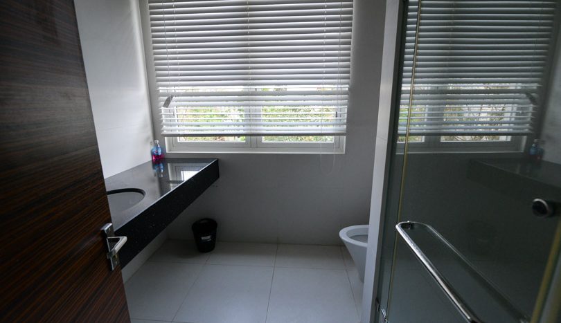Bathroom bed 1