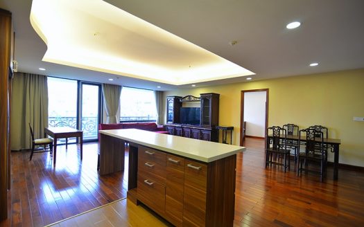 good quality 2 bedroom apartment Tay Ho