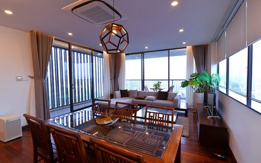 swimming pool spacious 3 bedroom apartment Tay Ho