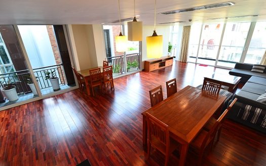 spacious modern 3 bedroom apartment Tay Ho