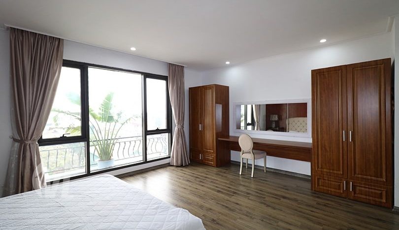 200 sq m apartment to rent in Truc Bach 4 beds 3 baths