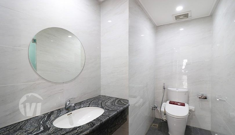 200 sq m apartment to rent in Truc Bach 4 beds 3 baths