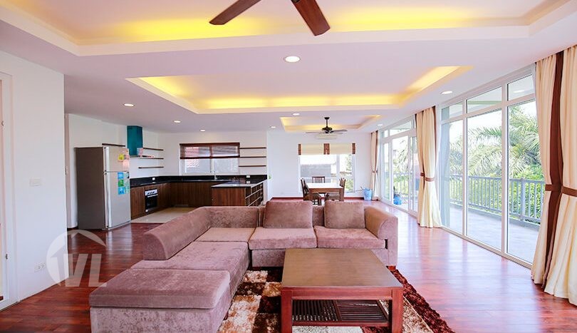 220 sq m 4 bedrooms serviced apartment to rent in Tay Ho