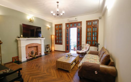 Beautiful 4 bedroom house in Tay Ho with yard and terrace