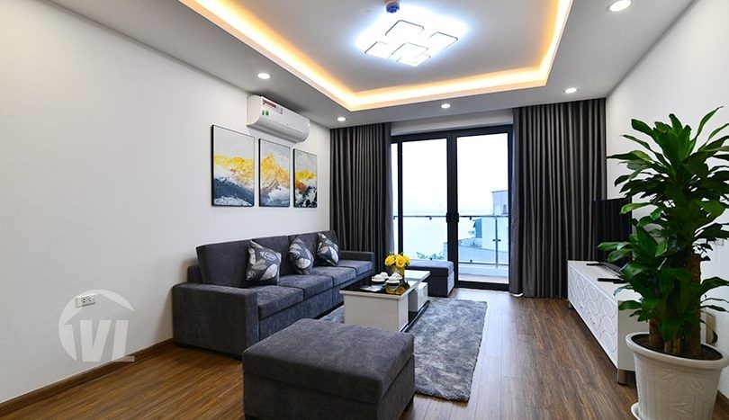 Brand-new lake view 3 bedroom apartment on Xuan Dieu
