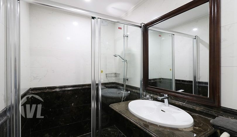 Furnished penthouse to rent in Hanoi Center with large private terrace