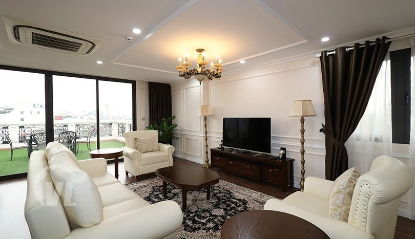 Furnished penthouse to rent in Hanoi Center with large private terrace