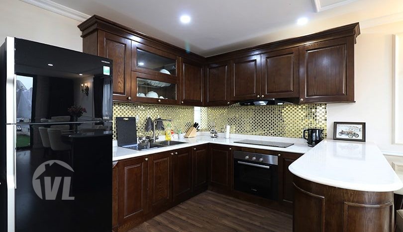 Furnished penthouse to rent in Hanoi Center with large private terrace