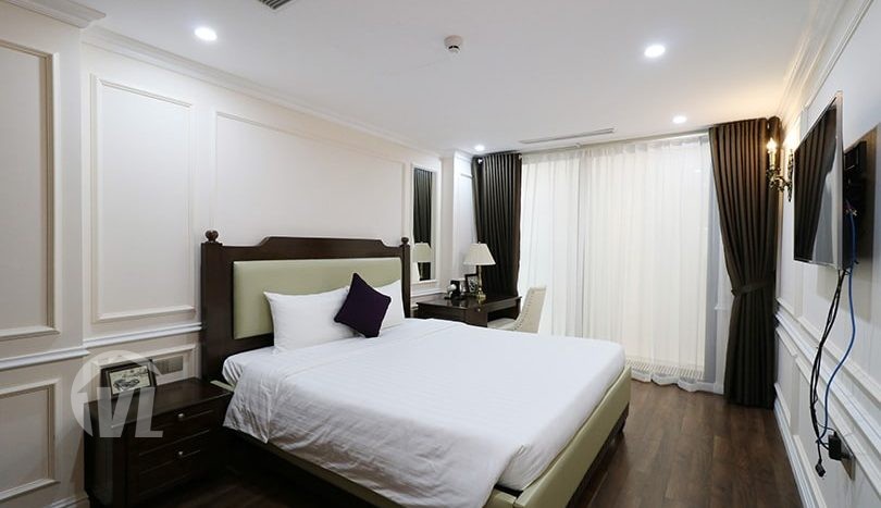 Furnished penthouse to rent in Hanoi Center with large private terrace