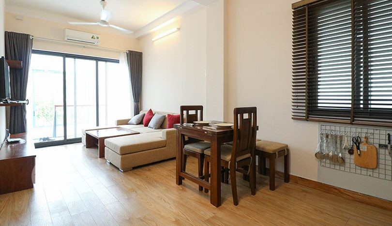 Good quality 01 bedroom apartment in Hoang Hoa Tham, Ba Dinh