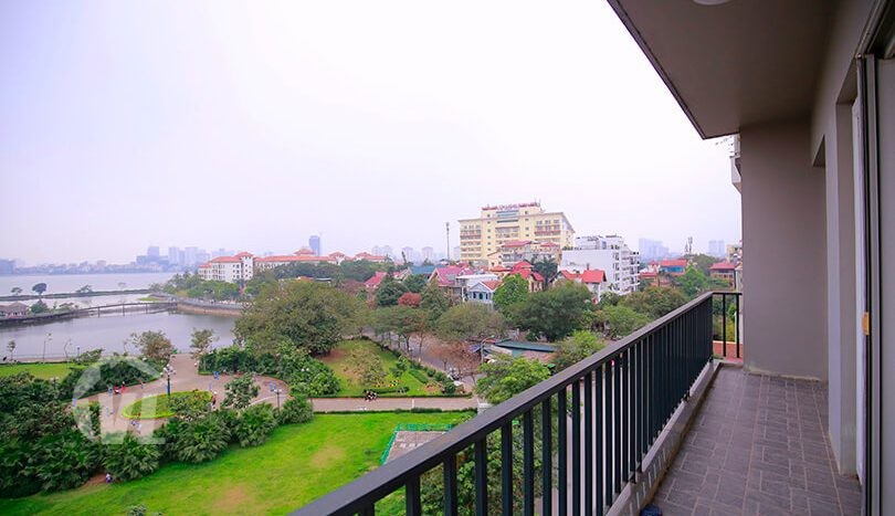 Gorgeous lake view 2 bedroom apartment in Tay Ho