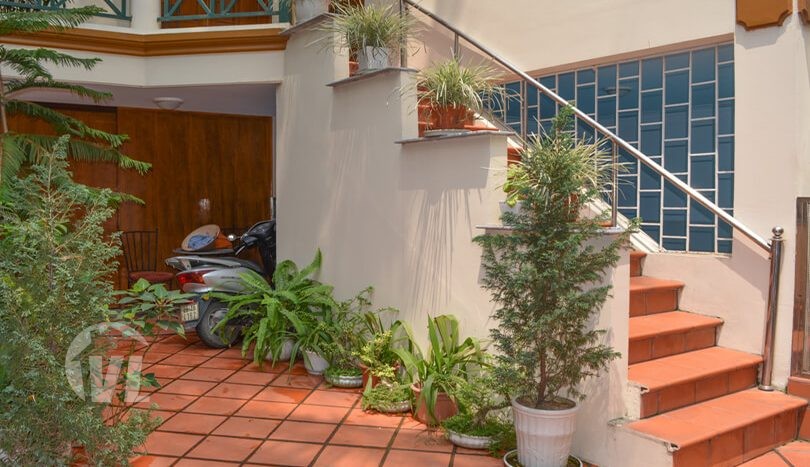 Gorgeous private pool villa to rent in Xom Chua street Hanoi