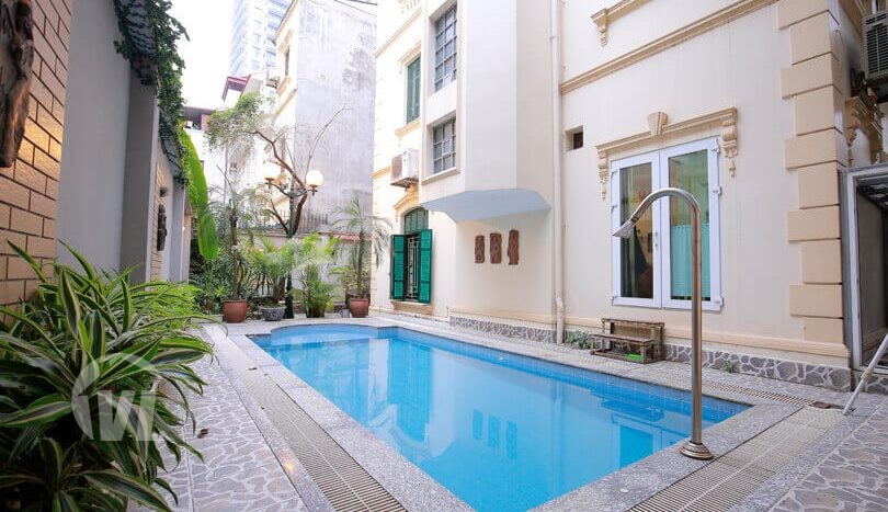 Hanoi Swimming-pool house to rent in Tay Ho with large garden
