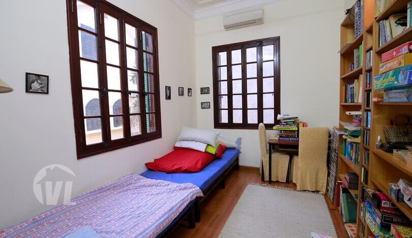 Hanoi Swimming-pool house to rent in Tay Ho with large garden