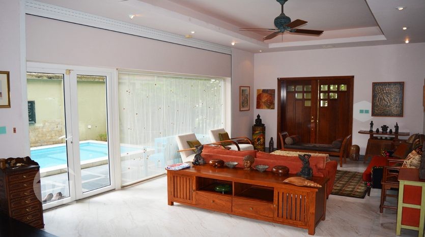Hanoi modern swimming pool house to lease in Tay Ho