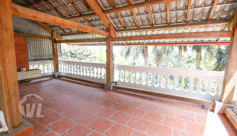 House in West Lake to lease with large garden of 200 sq m