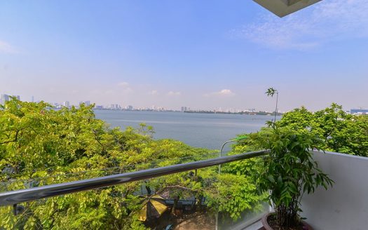 Lake view 2 bedrooms apartment Lang Yen Phu, reasonable price