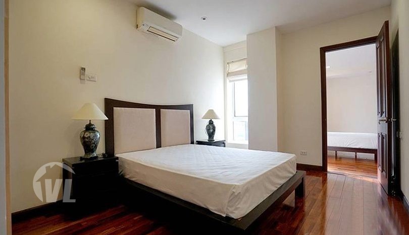 Large 3 bedrooms serviced apartment to rent in Hanoi center