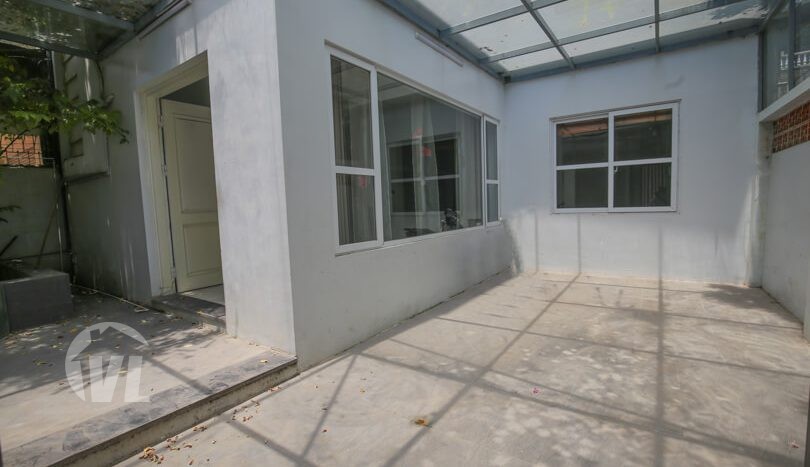 Modern house in Tay Ho for lease with West Lake view