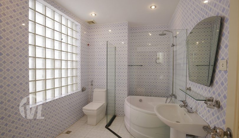 Original house to lease with garden in Tay Ho Hanoi