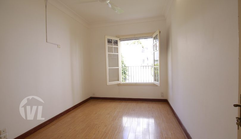 Original house to lease with garden in Tay Ho Hanoi
