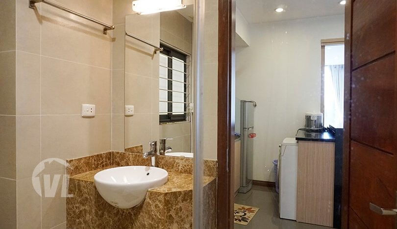 Serviced 01 bedroom apartment in Hai Ba Trung near Vincom