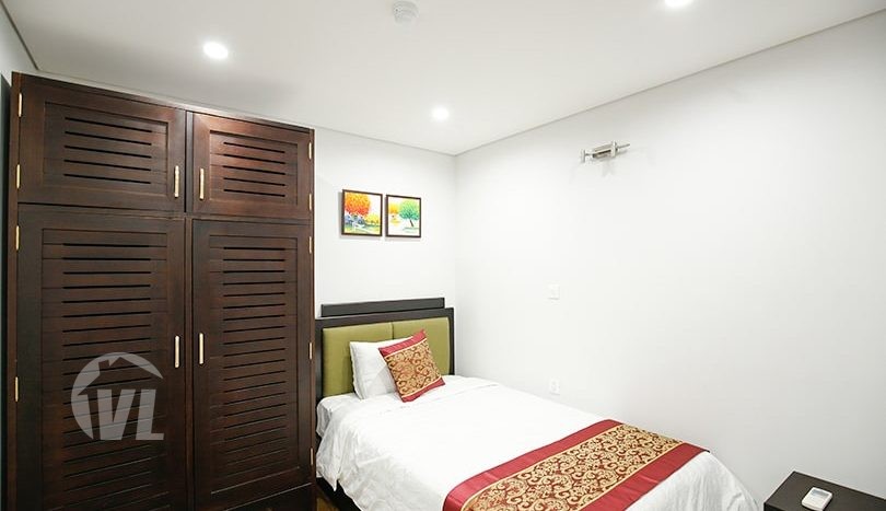 Serviced 02 bedroom apartment in Cau Giay near Indochina Plaz