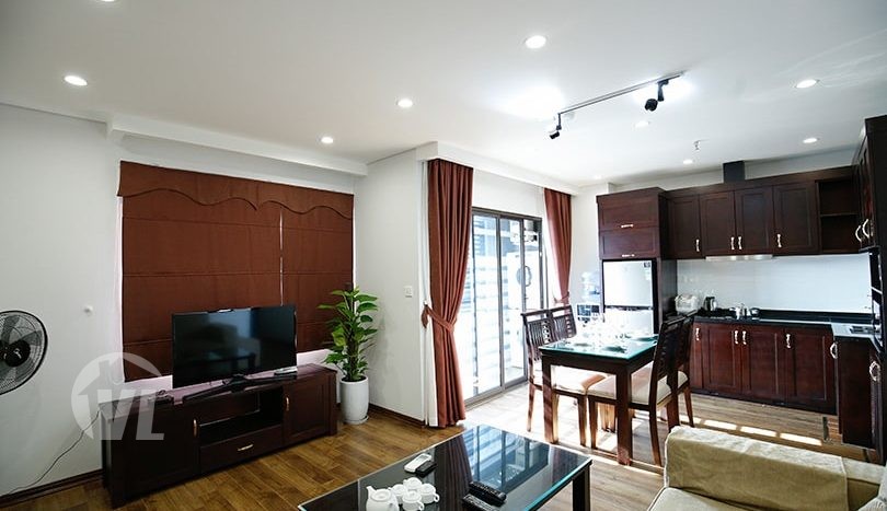 Serviced 02 bedroom apartment in Cau Giay near Indochina Plaza