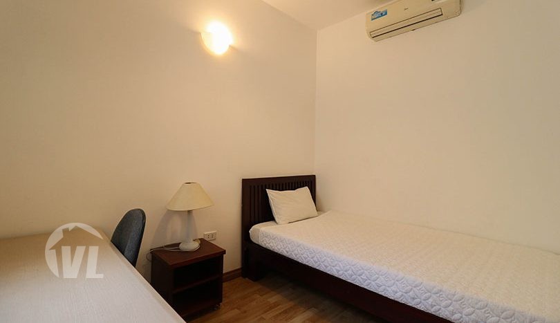 Well-kept 02 bedroom apartment in Dao Tan