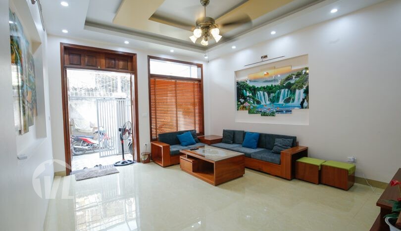 Well-kept 4 bedroom hoin An Duong Vuong Tay Ho