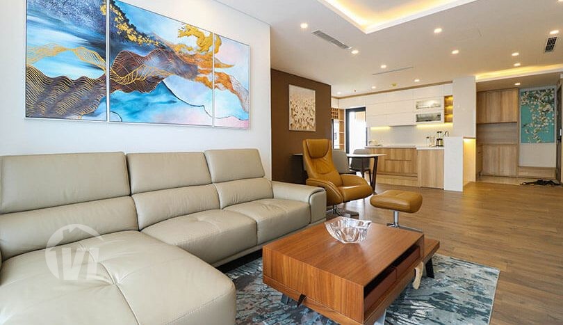 modern 3 bedroom apartment for rent in Tay Ho