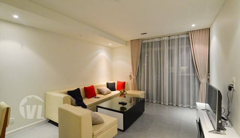 Affordable price 2 bedroom apartment in Watermark Lac Long Quan