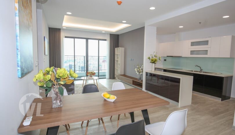 Brand new 3 beds apartment to lease in Long Bien