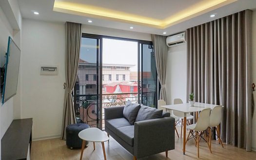 Bright 2 bedrooms apartment on Ton That Thiep street, Ba Dinh