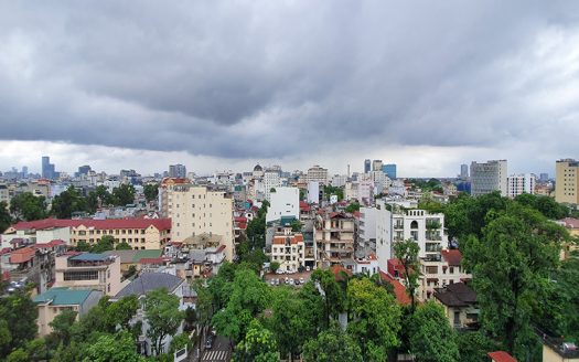 Bright 2 bedrooms serviced flat to rent in Hanoi downtown