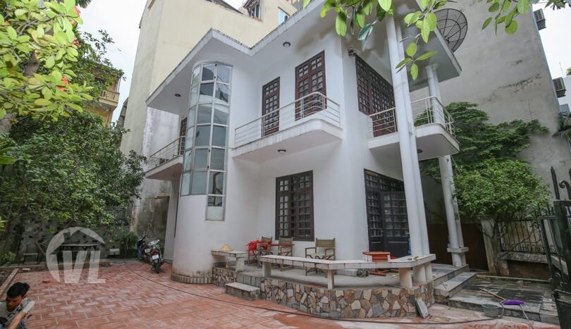 Cosy house with garden to rent in Hanoi Tay Ho district