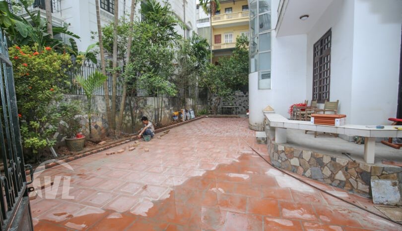 Cosy house with garden to rent in Hanoi Tay Ho district