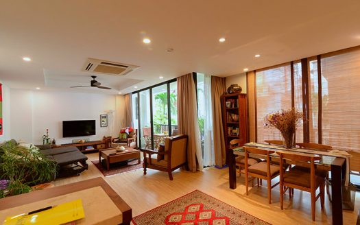 Cozy 3 bedrooms apartment in Xuan Dieu stree
