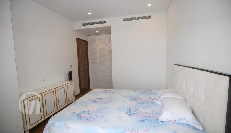 Furnished 2 bedrooms apartment to rent in Sun Ancora Luong Yen