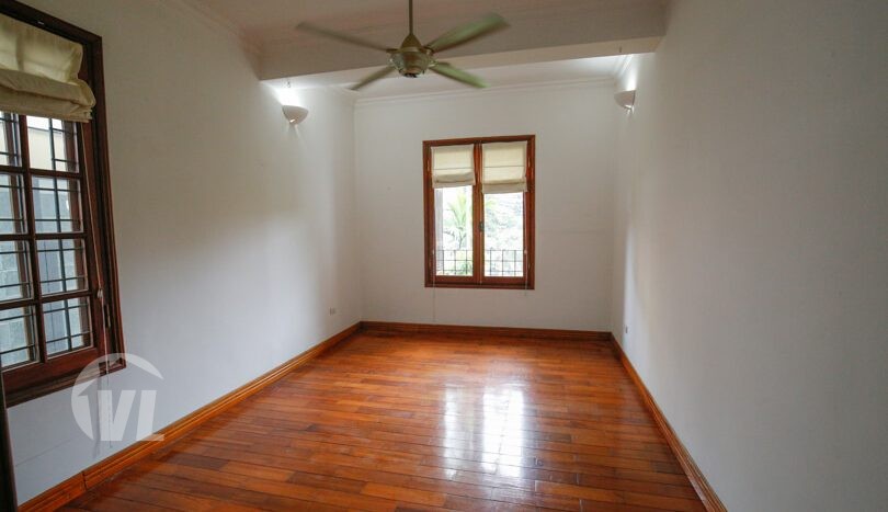 Hanoi French colonial house for lease in Tay Ho West Lake
