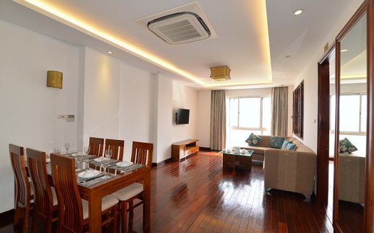 Lake view 3 bedrooms apartment in Tay Ho, spacious and bright