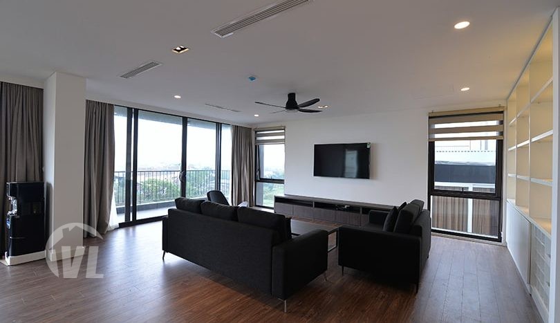penthouse on To Ngoc Van street for rent with lake view