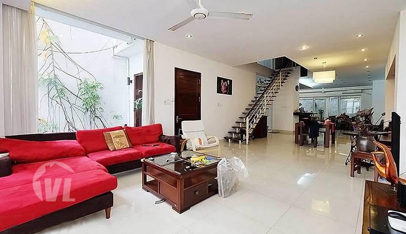 Modern and spacious triplex apartment to rent in Hanoi center