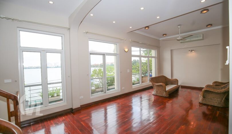 Modern house to rent with West Lake view in Tay Ho