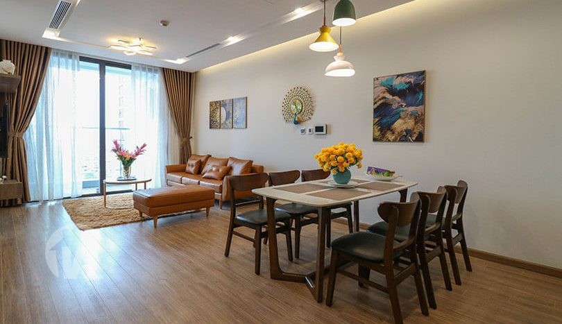 Nice 02 bedroom apartment in Metropolis, Ba Dinh (2)