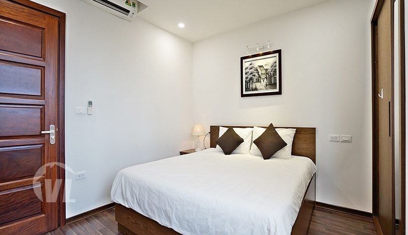 Nice serviced 02 bedroom apartment in Cat Ling, Dong Da (9)