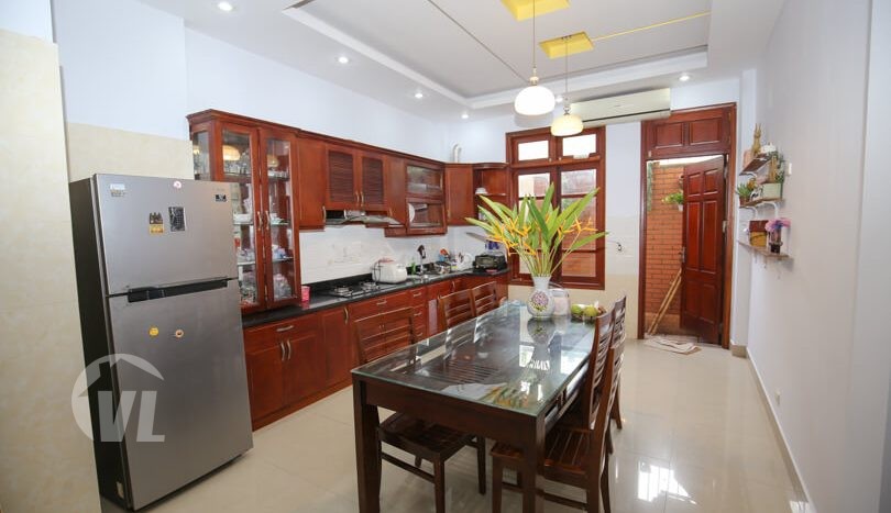 Beautiful Tay Ho house with 4 bedroom for rent (
